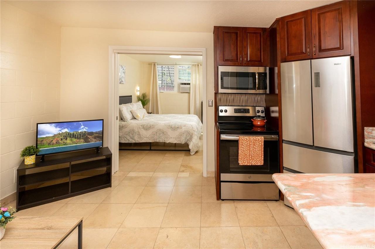 1993 Ala Wai Blvd #302 - Photo 3 of 15