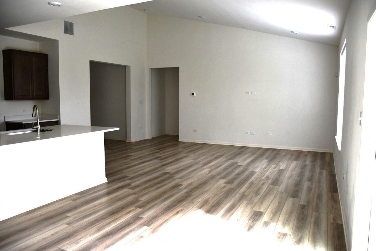 10141 W 146th Ave - Photo 2 of 15