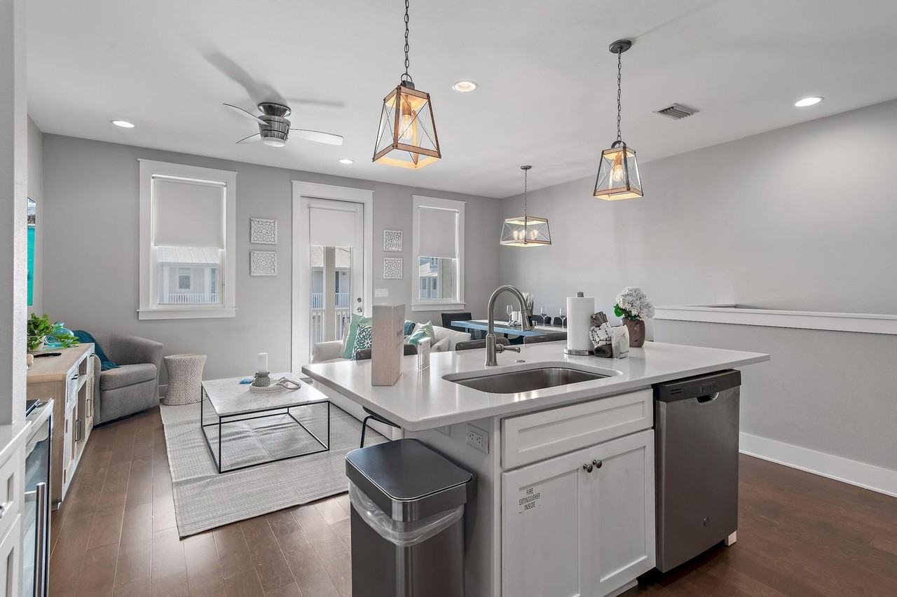 4923 E Co Highway 30A E102 - Photo 4 of 44