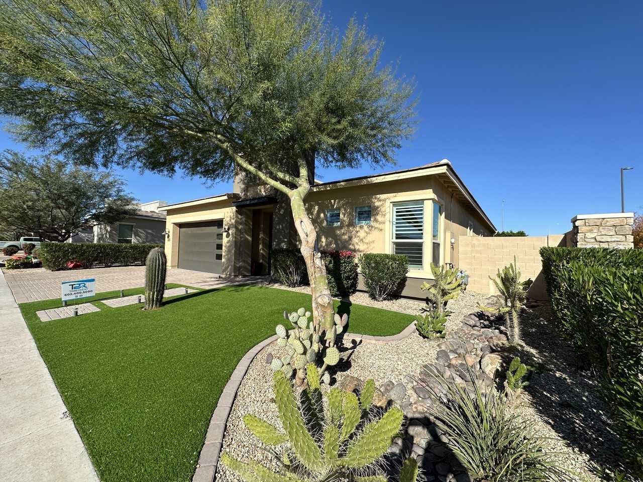 1140 E Cherrywood Pl - Photo 3 of 50