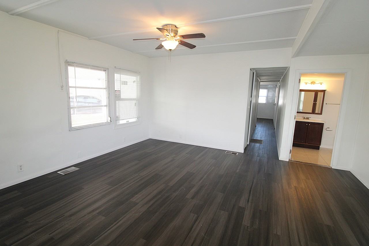 503 51st Ave W - Photo 6 of 19