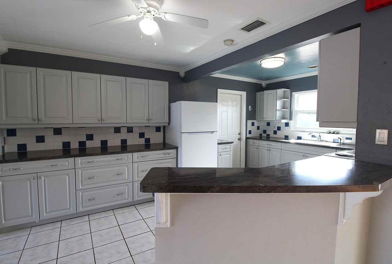 3919 27th Pkwy - Photo 3 of 26