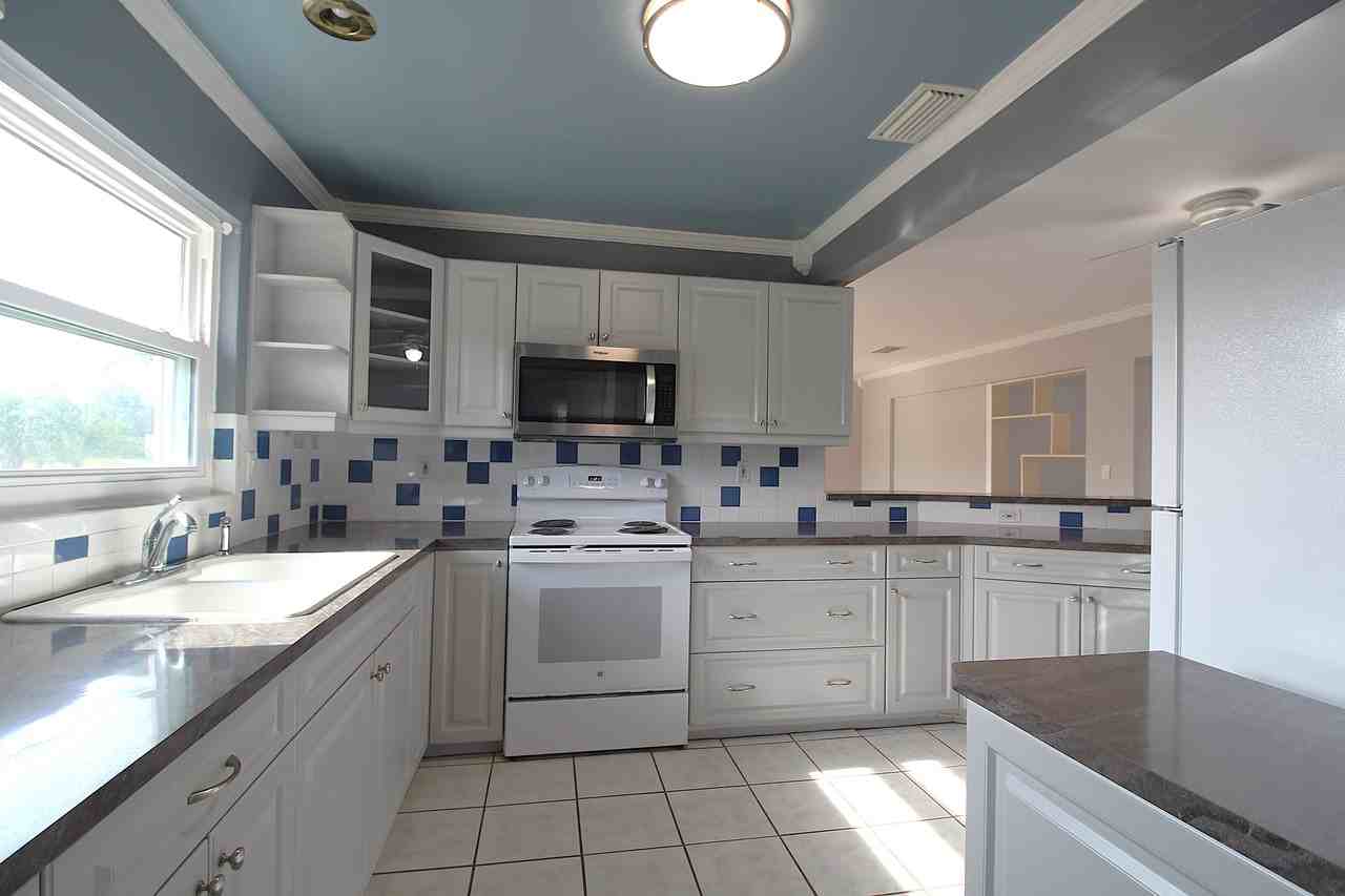 3919 27th Pkwy - Photo 4 of 26