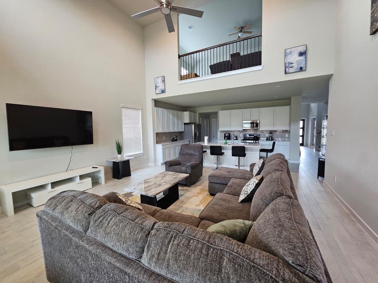 5639 Silverleaf Oak Ln - Photo 7 of 28