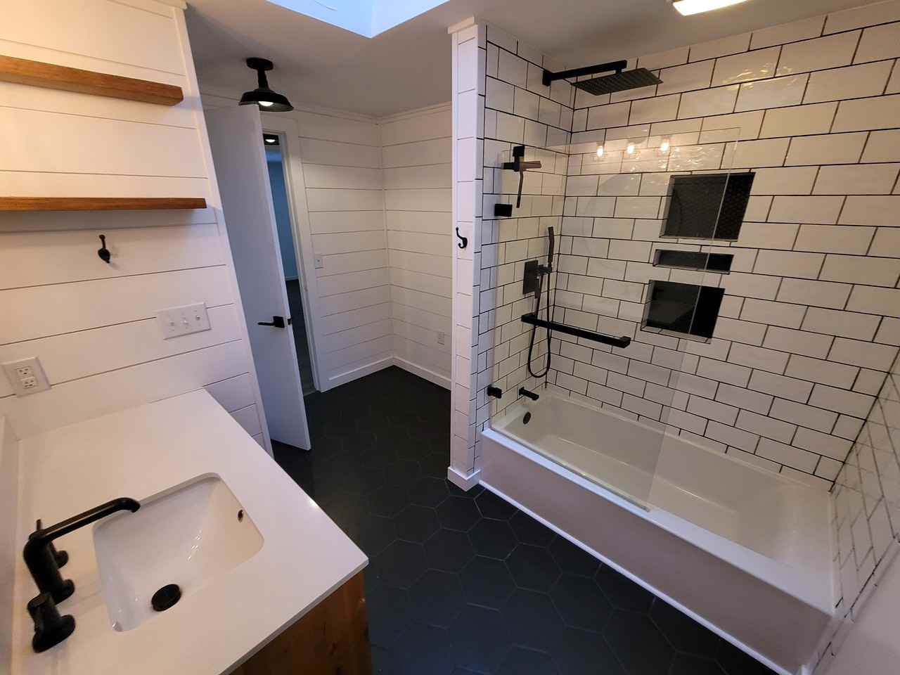 3521 Eastern Ave - Photo 6 of 19