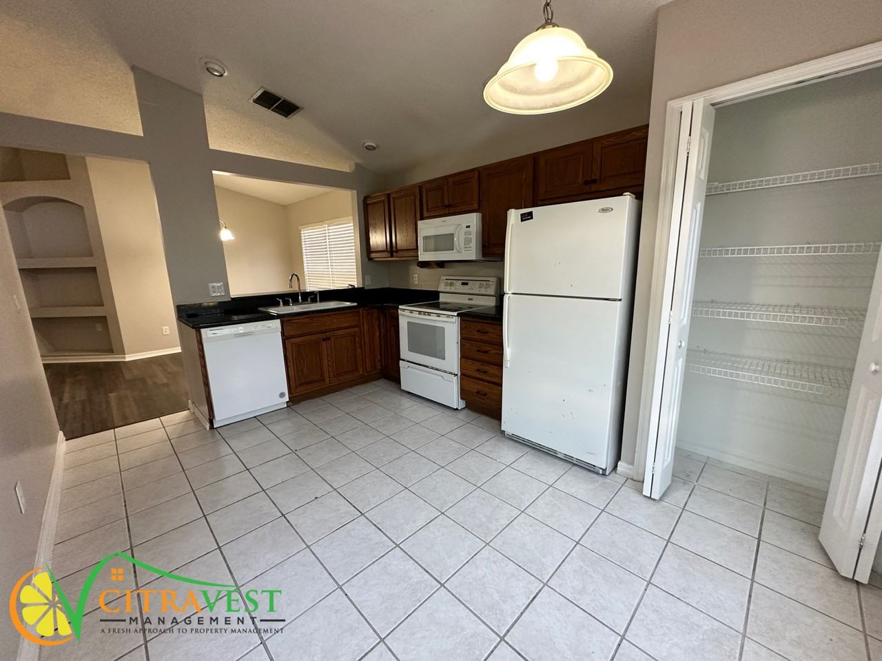 448 Canary Island Cir - Photo 4 of 16