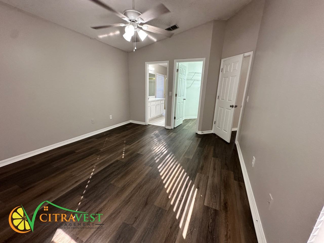 448 Canary Island Cir - Photo 5 of 16