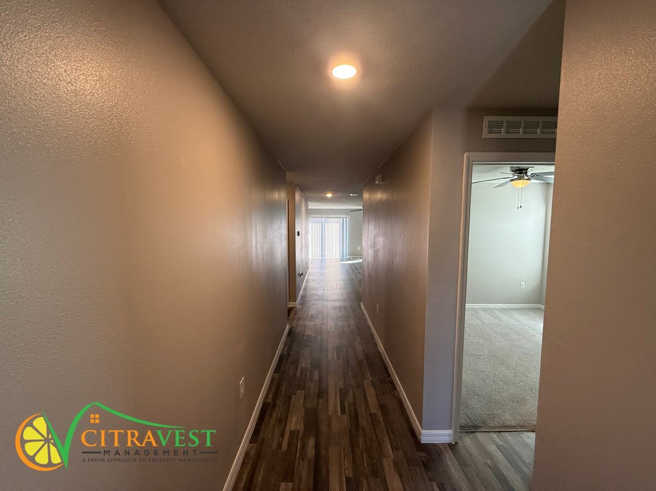 177 Conch Dr - Photo 2 of 10