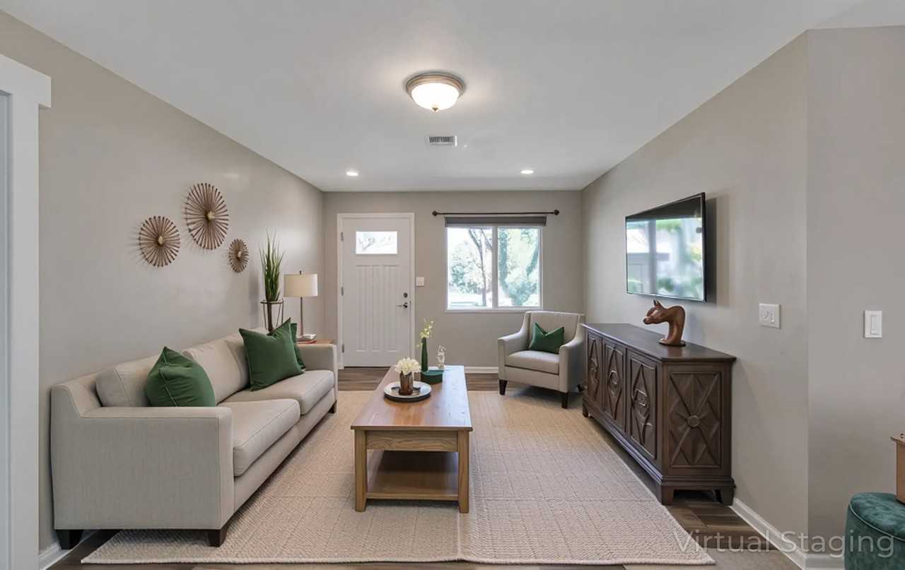 2558 E Alta Vista St - Photo 5 of 27