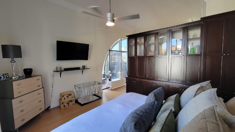 1318 Chino St - Photo 3 of 5