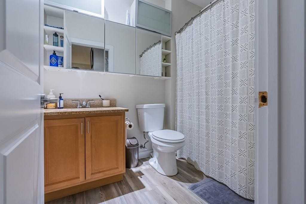 79 Washington St - Photo 2 of 5