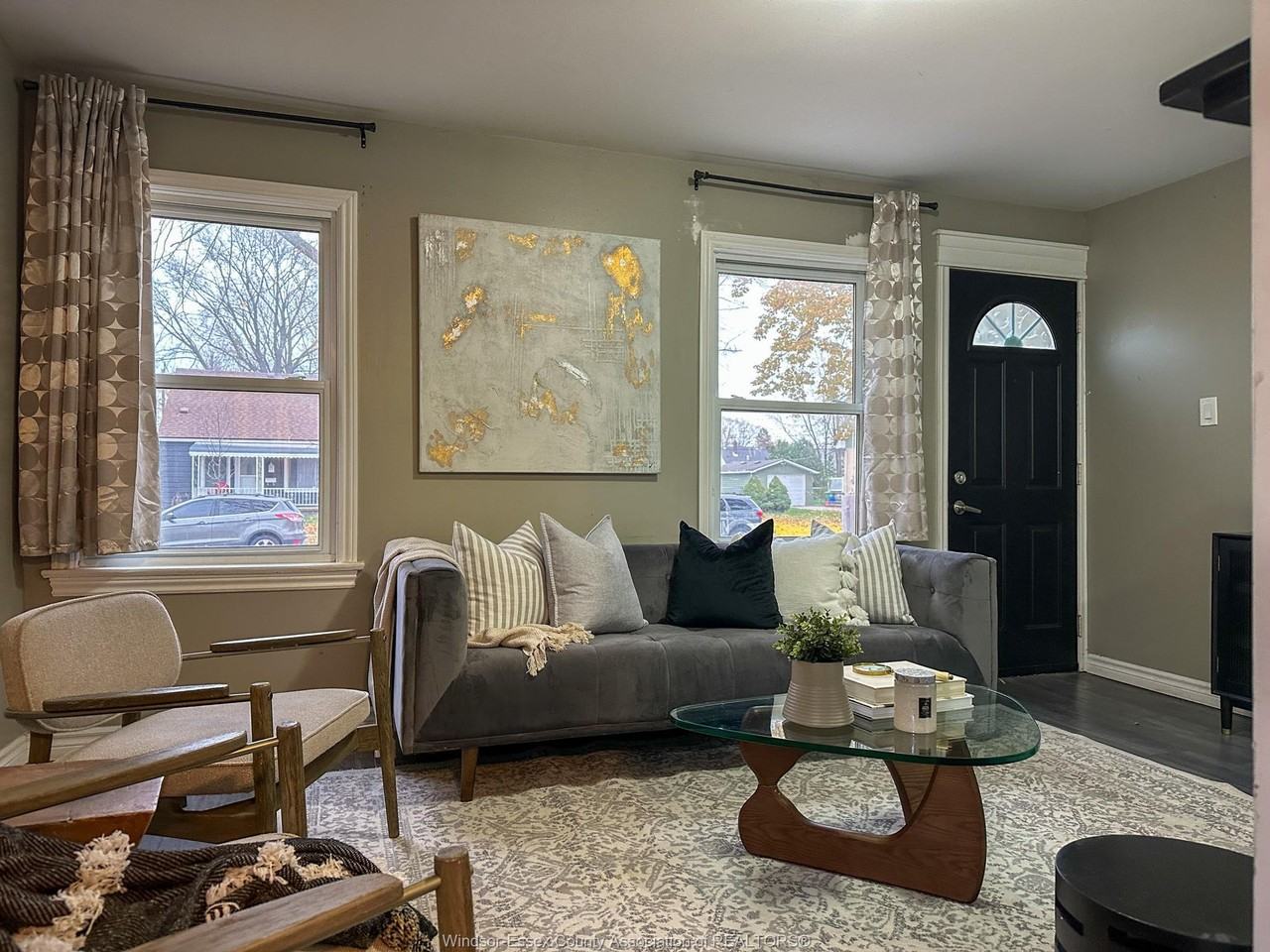 1925 Aubin Rd - Photo 2 of 19