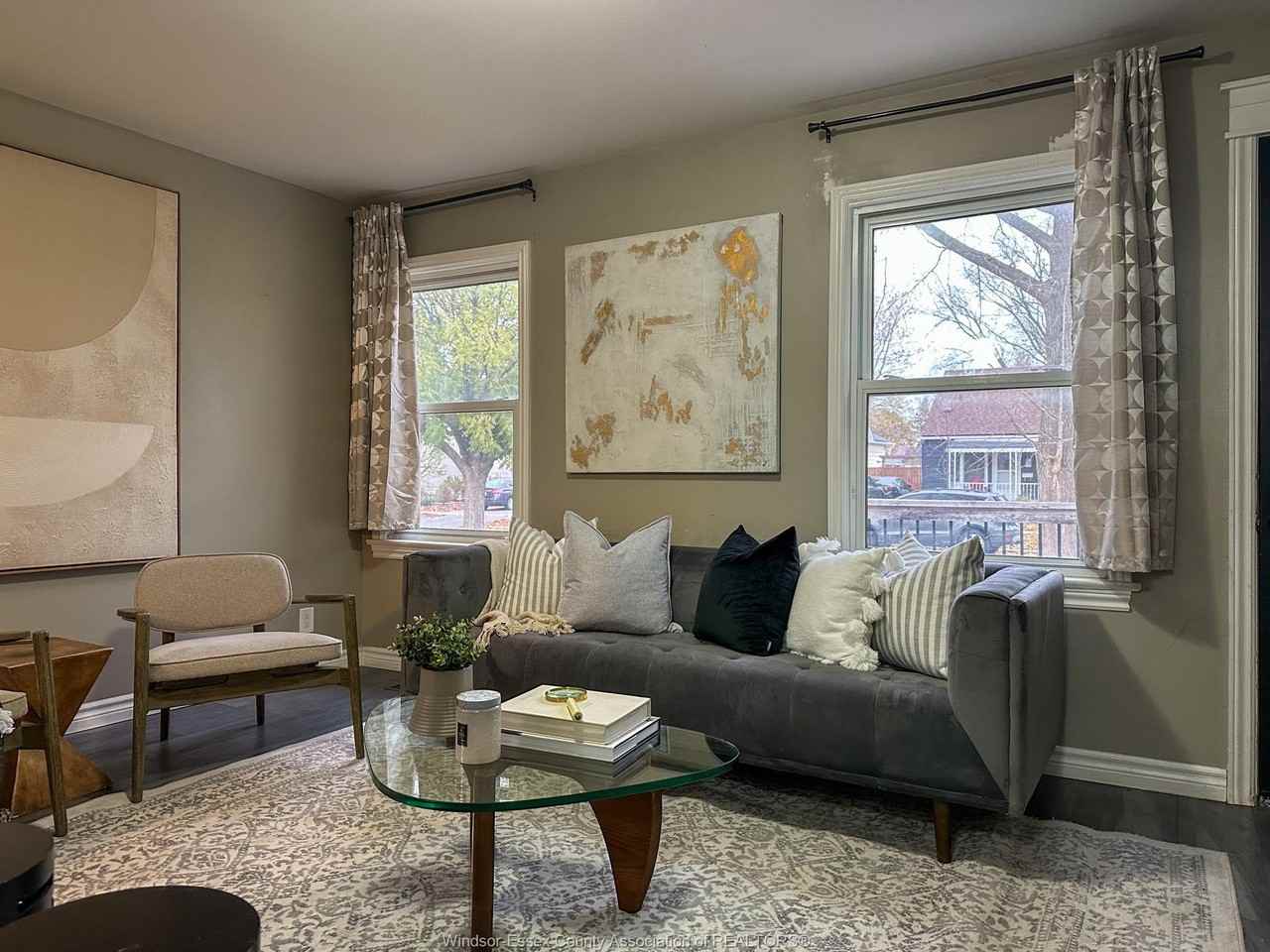 1925 Aubin Rd - Photo 4 of 19