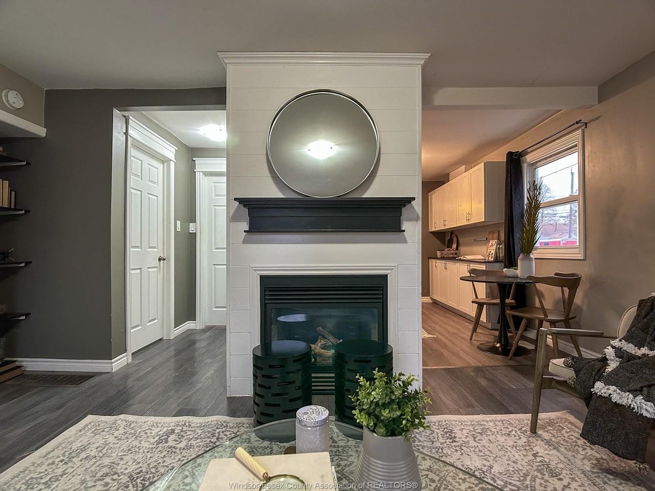 1925 Aubin Rd - Photo 7 of 19