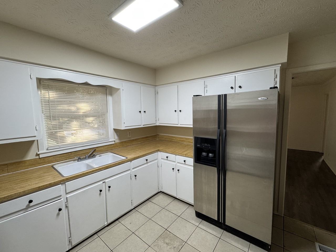 109 Wendell Dr - Photo 5 of 13