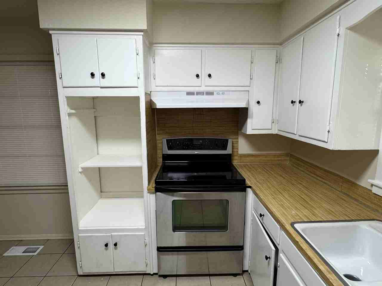 109 Wendell Dr - Photo 6 of 13