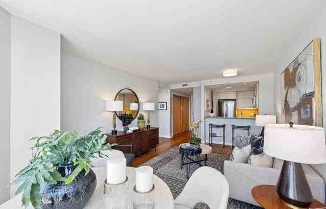 750 Van Ness Ave #68H - Photo 2 of 11