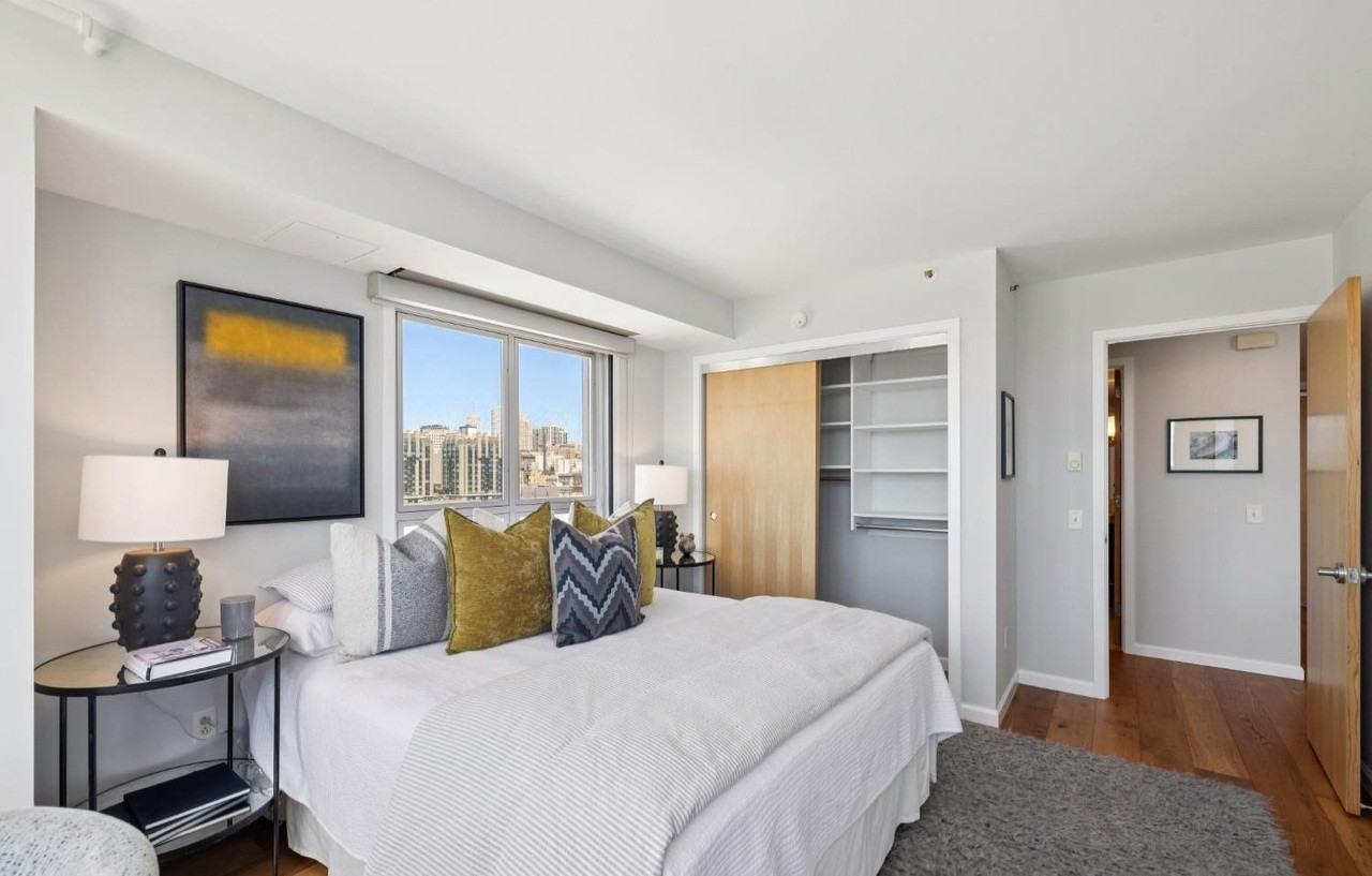 750 Van Ness Ave #68H - Photo 7 of 11