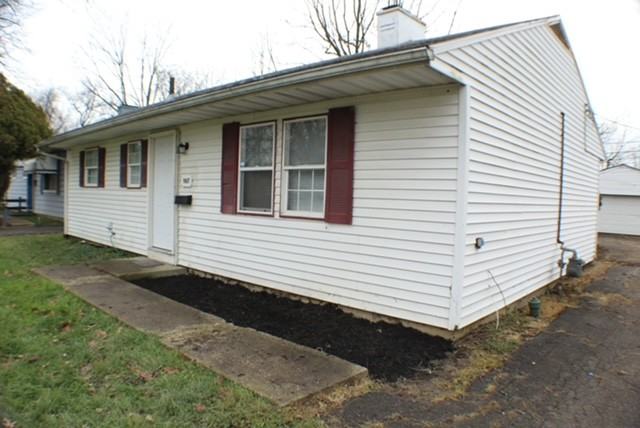 967 Duxberry Ave - Photo 2 of 27