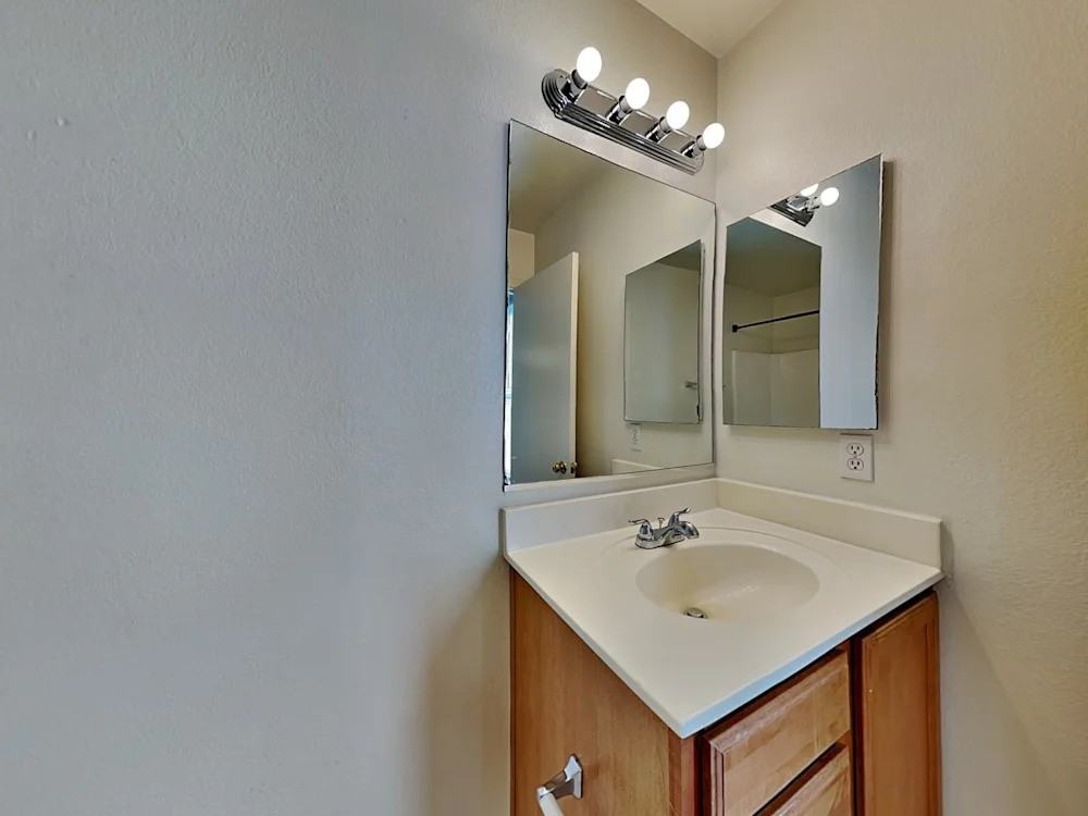 5507 Riordan Way - Photo 4 of 6