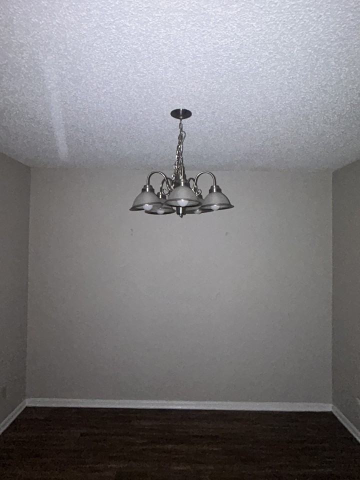 5711 E 33rd Ct - Photo 7 of 16