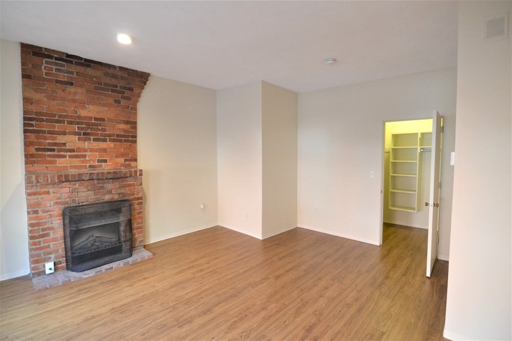 35 Saint Germain St #PE - Photo 3 of 13