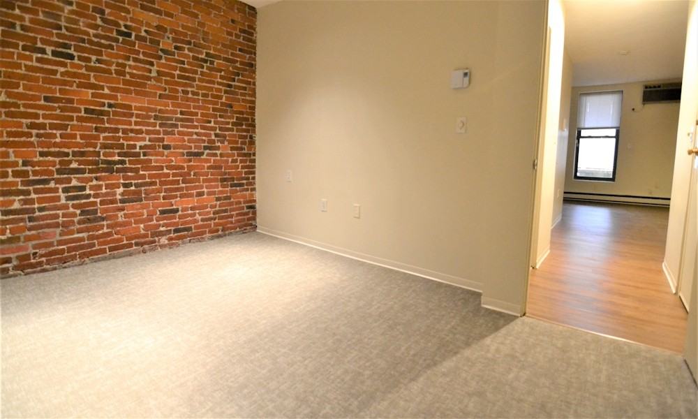 16 Saint Germain St #1 - Photo 3 of 11