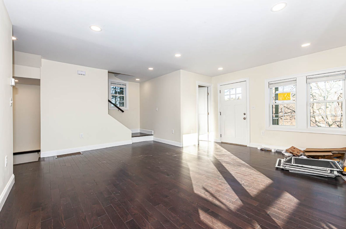 48 Cadwell - Photo 4 of 24