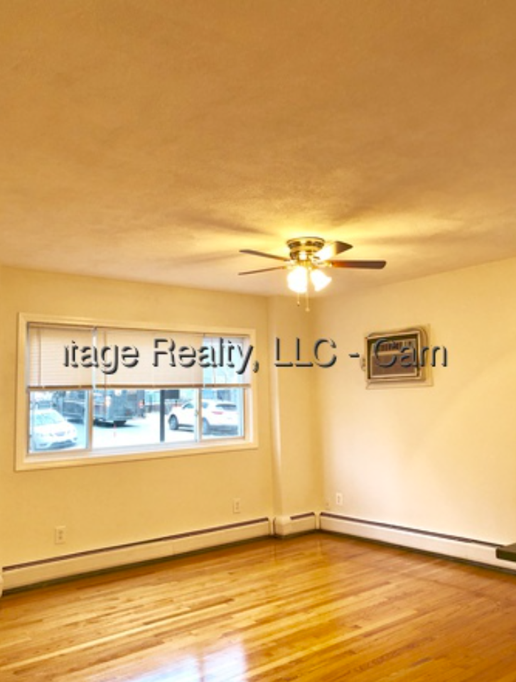 73 5th St #1 - Photo 5 of 8