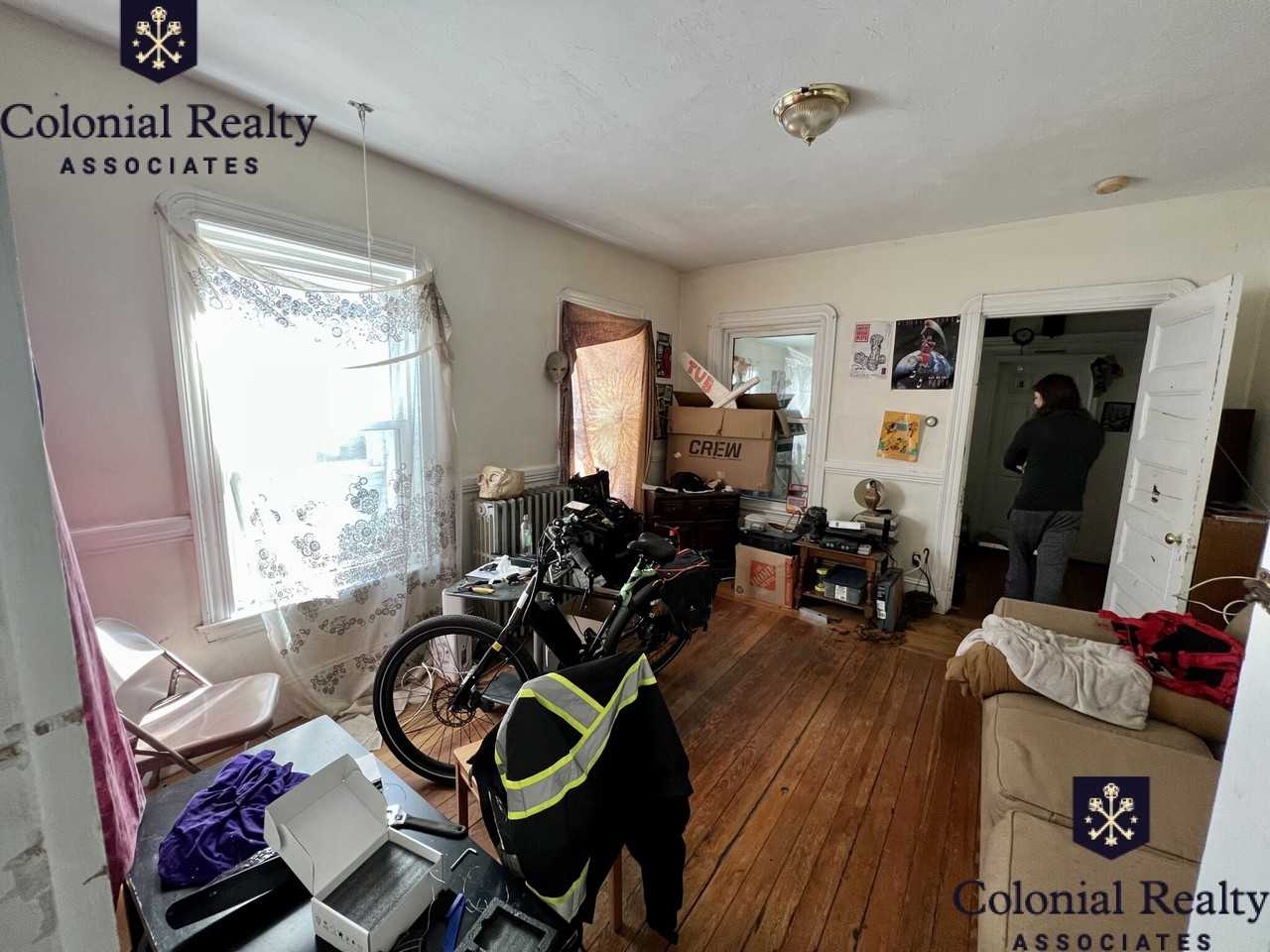 40 Hooker St #1 - Photo 4 of 30