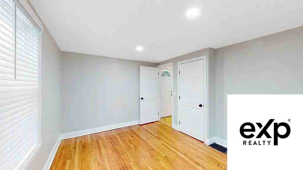 14 Perkins St #1 - Photo 7 of 12