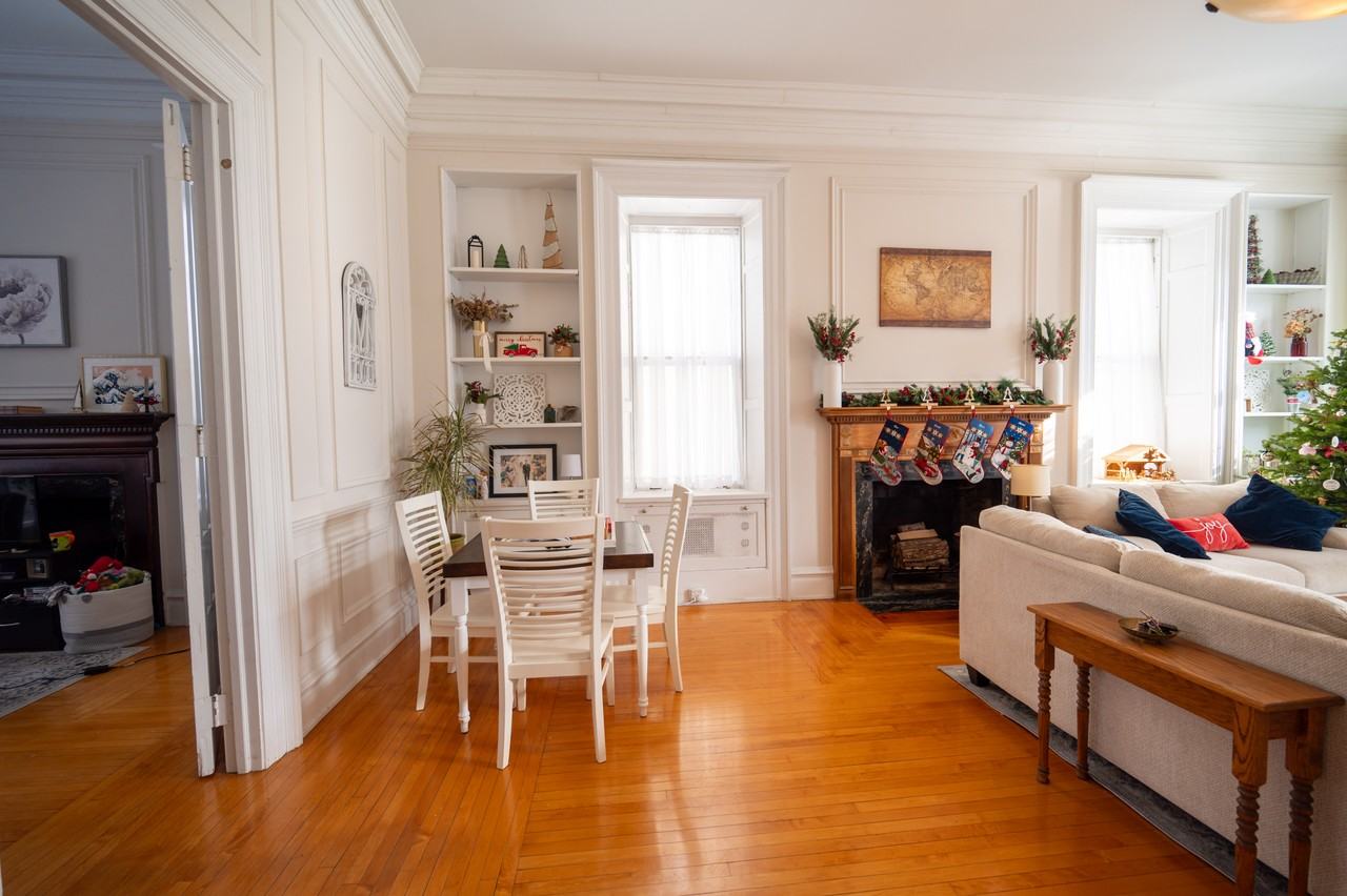 21 Front St #2 - Photo 2 of 10