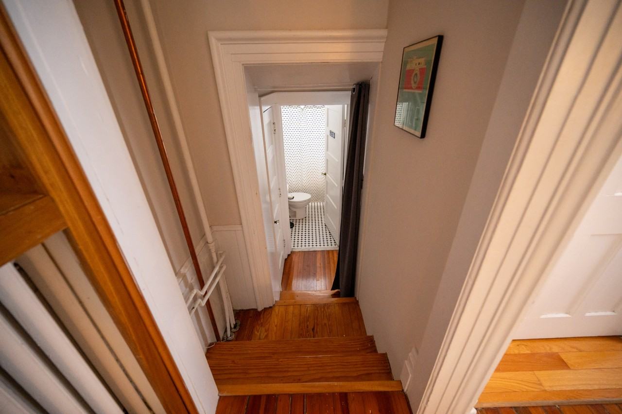 21 Front St #2 - Photo 6 of 10