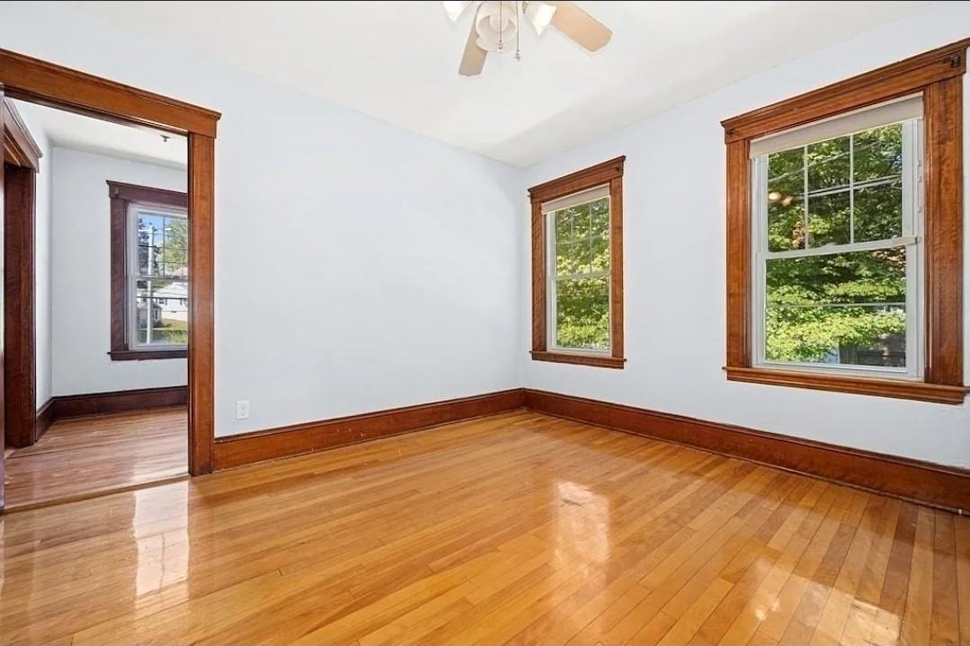 612 Grove St #1 - Photo 4 of 19