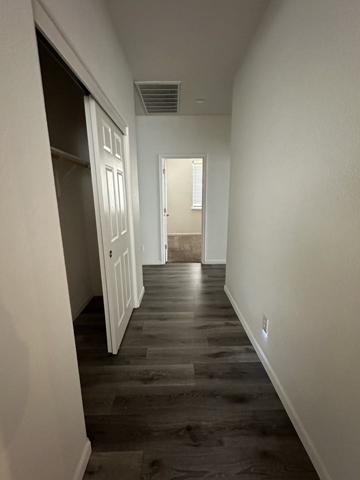 1113 Greenbrier Dr #NA - Photo 7 of 15