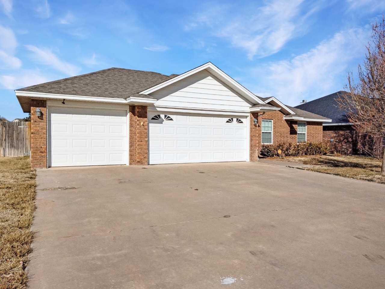 2304 Ralph Boone - Photo 2 of 20