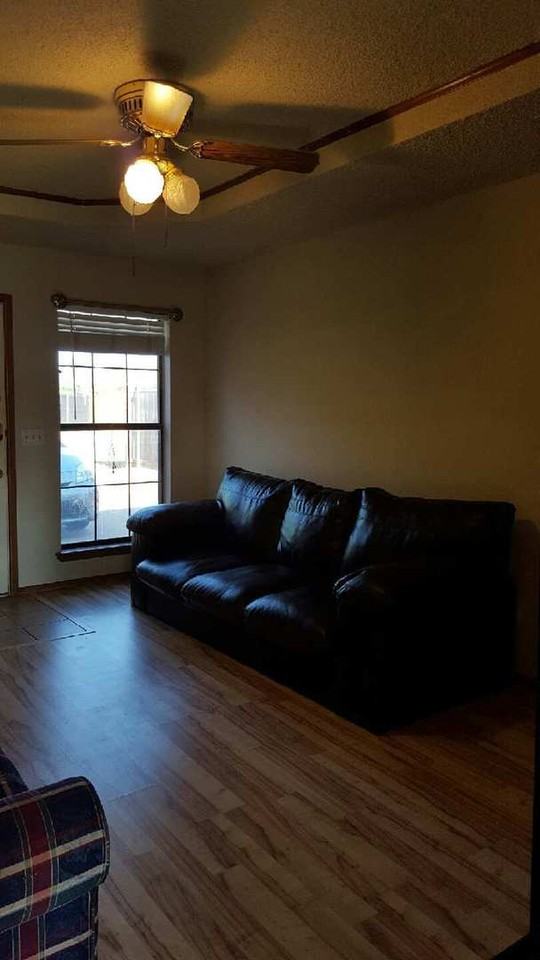 9605 Dover Ave - Photo 3 of 16