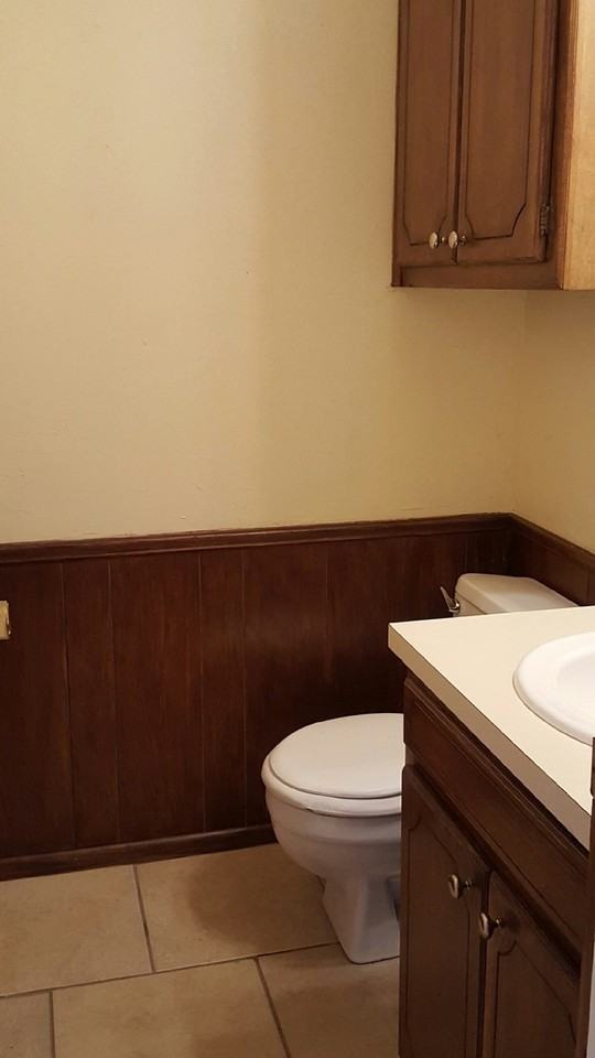 9605 Dover Ave - Photo 4 of 16