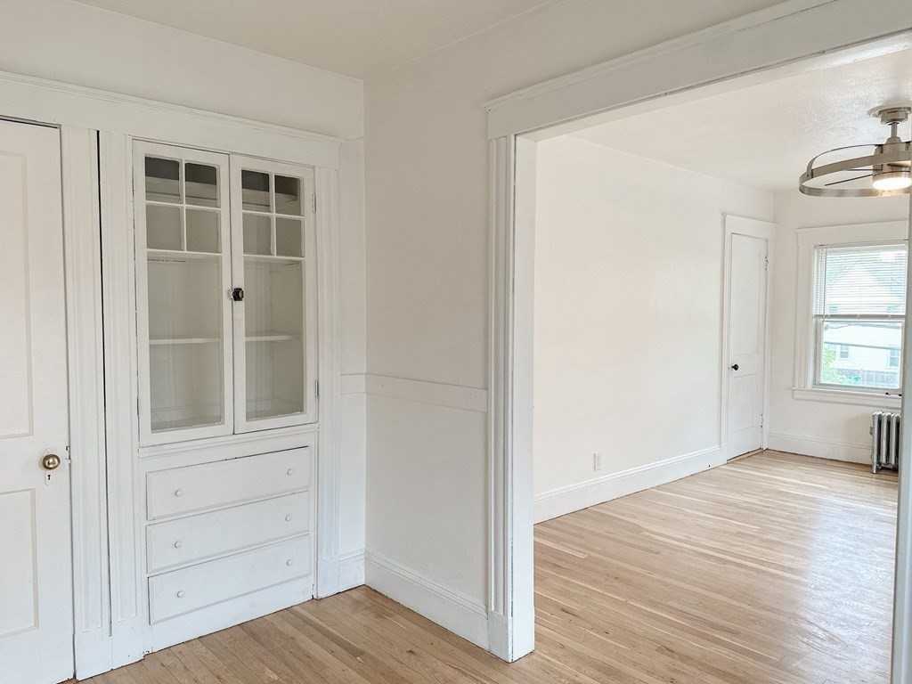 48 Chubbuck St #2L - Photo 4 of 8