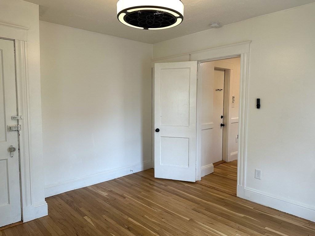 48 Chubbuck St #2L - Photo 5 of 8