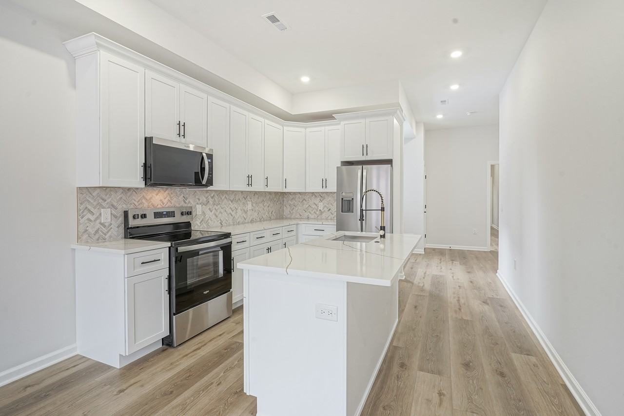 952 N Marshall St #2 - Photo 2 of 24