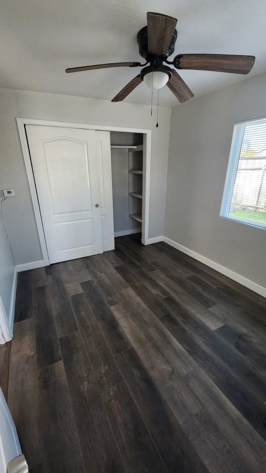 1131 N F St #1131 - Photo 2 of 11