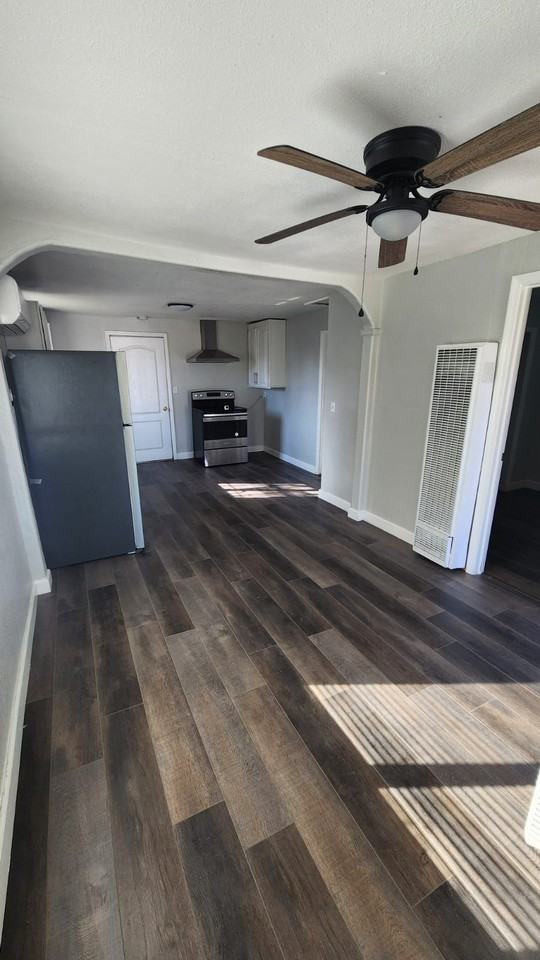 1131 N F St #1131 - Photo 4 of 11