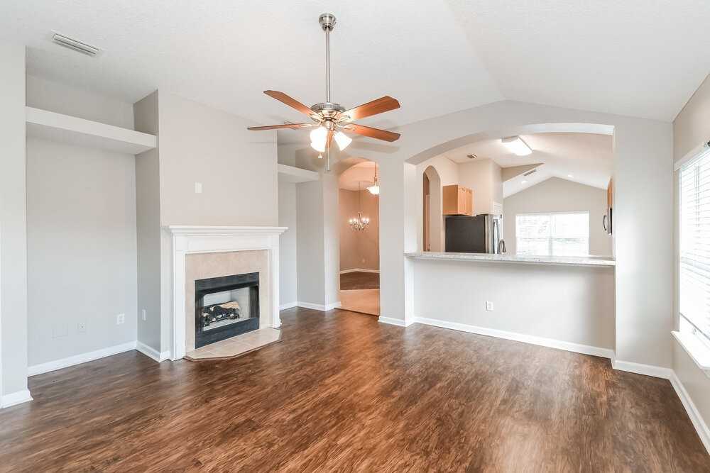 875 N Woodbridge Hollow Rd - Photo 5 of 17