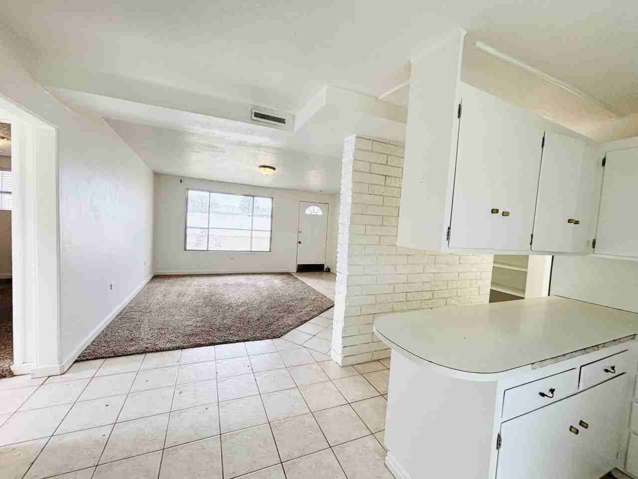 13413 Minuteman Dr #6 - Photo 6 of 27