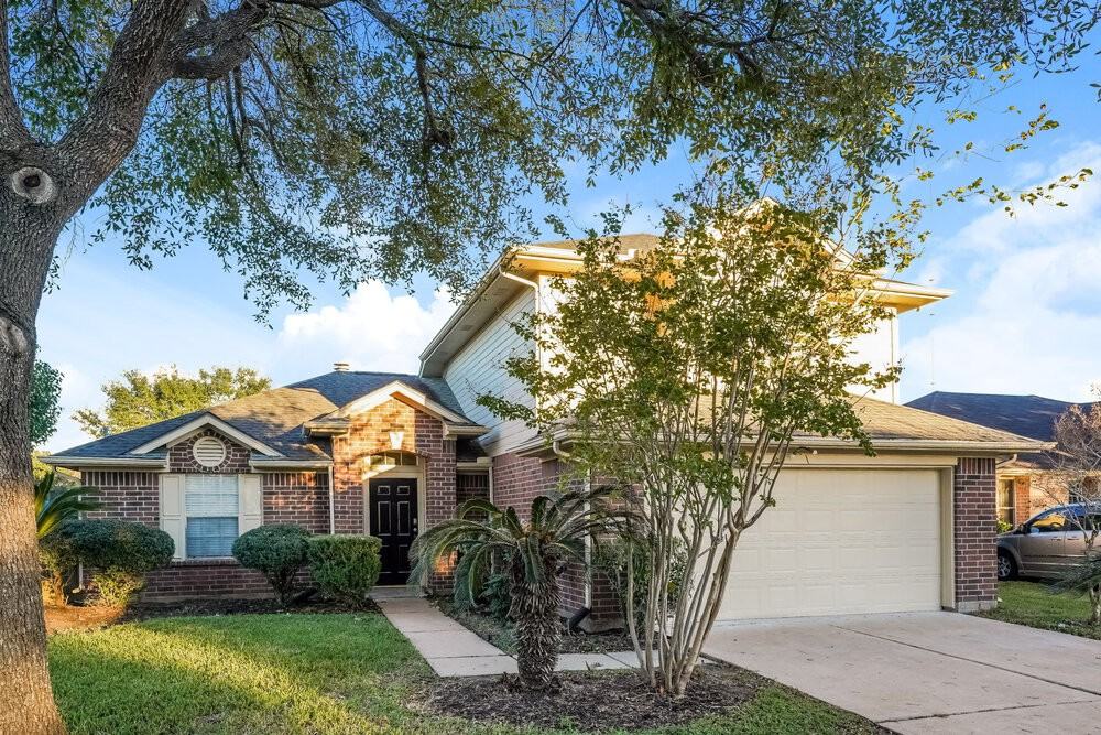 2803 Green Hollow Ct - Photo 2 of 17