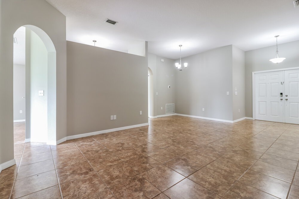 4307 Reynolds Oaks Pl - Photo 3 of 16