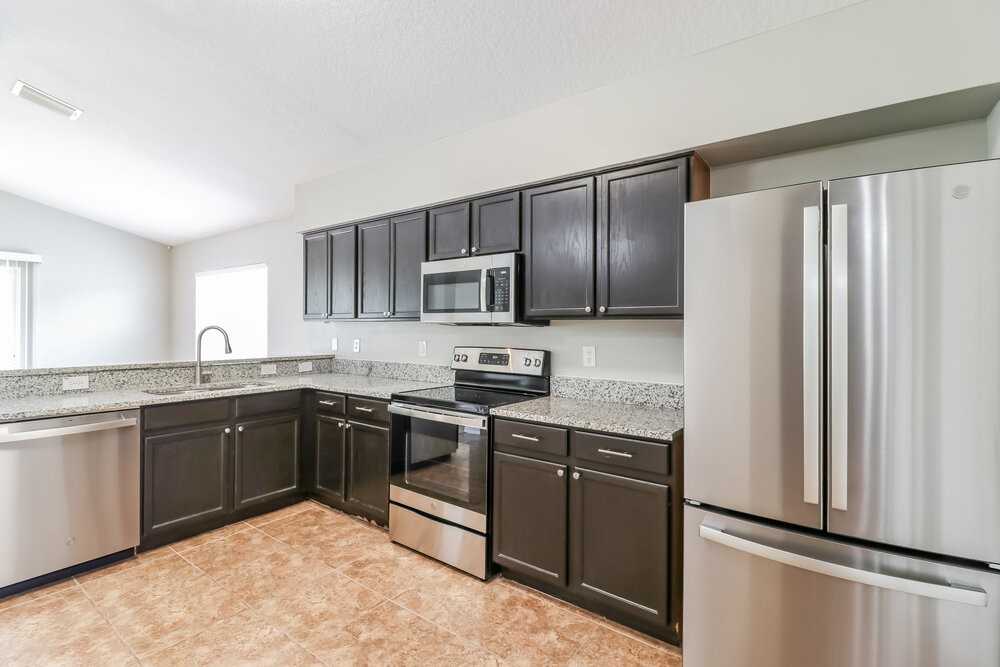 4307 Reynolds Oaks Pl - Photo 6 of 16