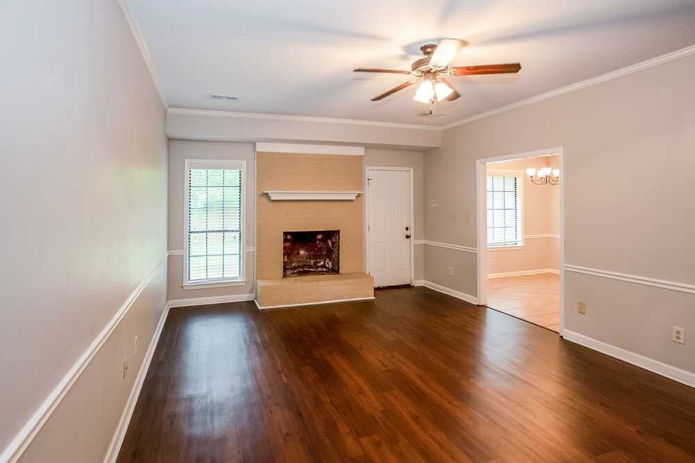 6860 Branch Rd - Photo 3 of 15