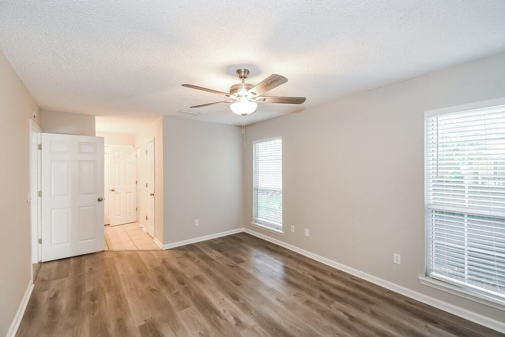 880 Long Lake Dr - Photo 7 of 16